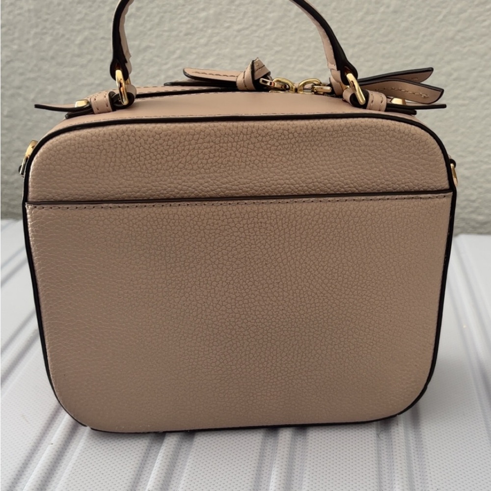 Michael Kors Beige Crossbody Bag - Picture 4 of 12